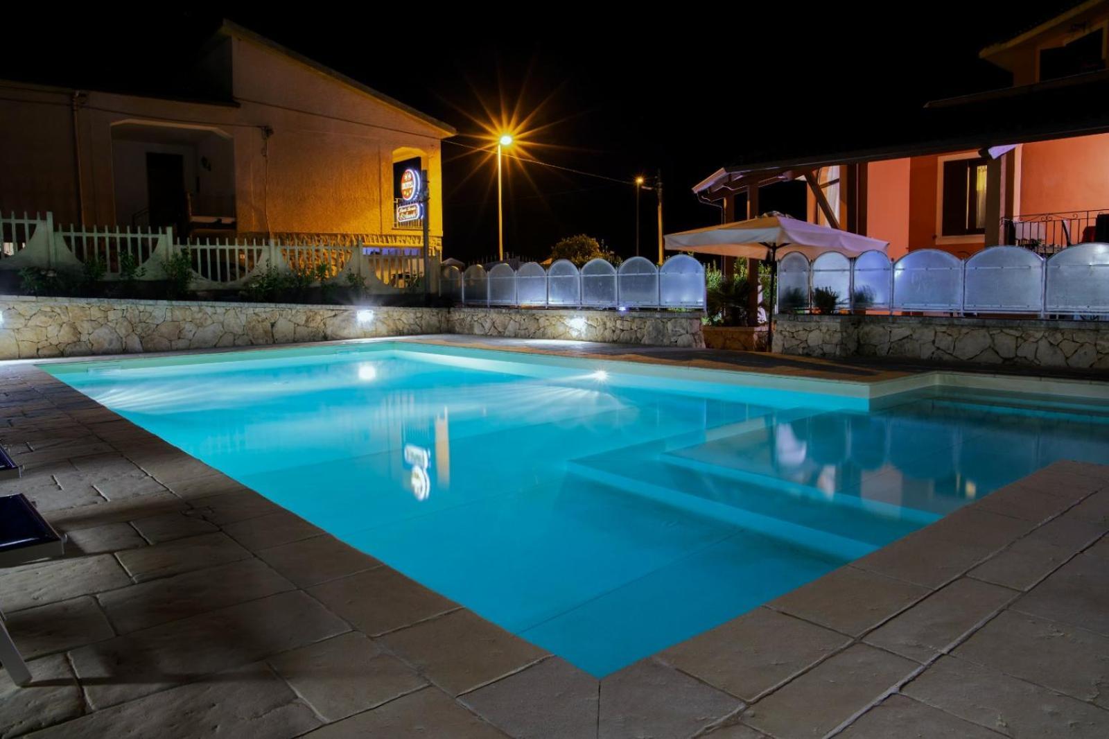 Piccola Locanda S'Ausentu Uri Buitenkant foto